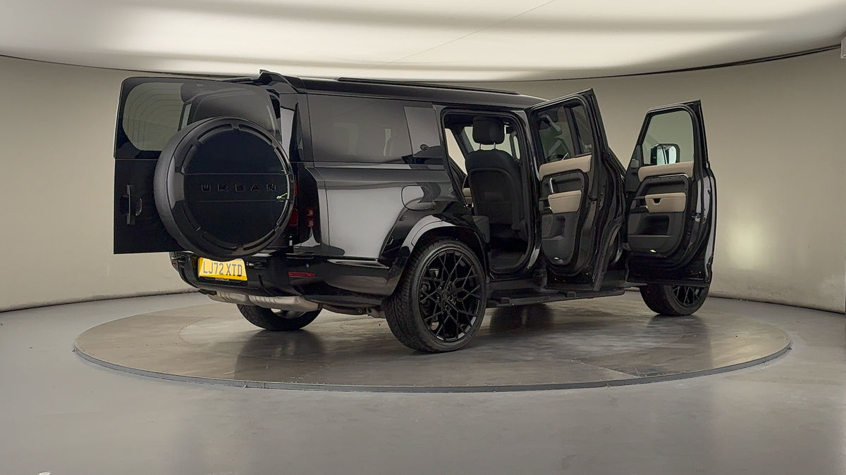 More views of Land Rover Defender 130