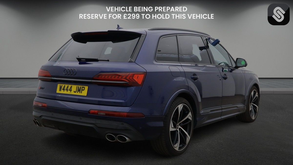 Audi SQ7 Image 4