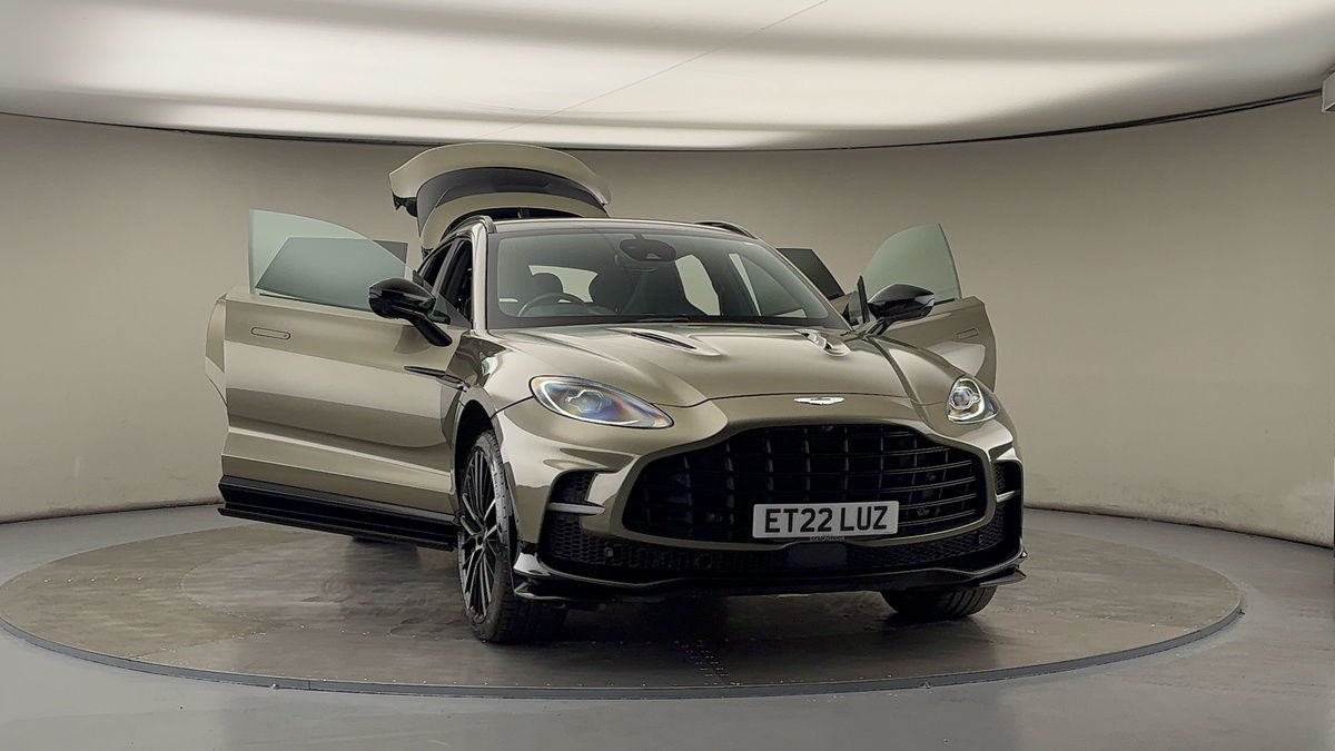 More views of Aston Martin DBX