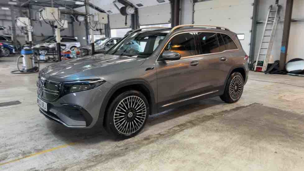 More views of Mercedes-Benz EQB