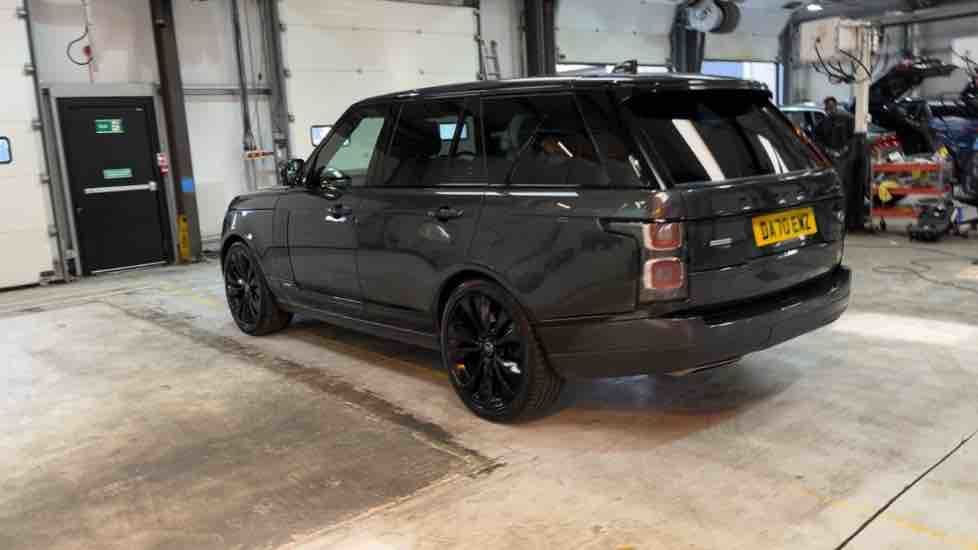 More views of Land Rover Range Rover