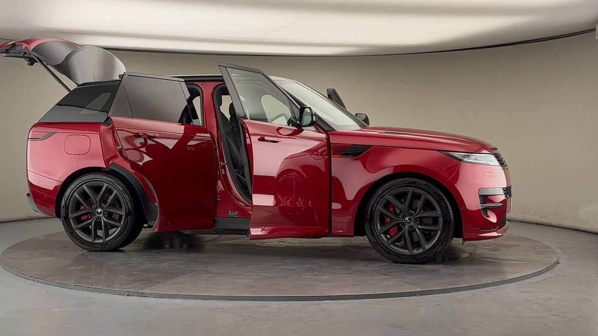 More views of Land Rover Range Rover Sport
