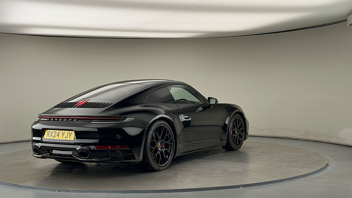 More views of Porsche 911