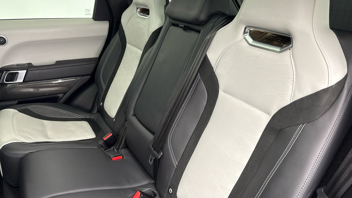 Land Rover Range Rover Sport Image 8