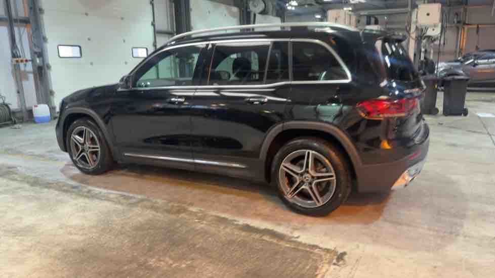 More views of Mercedes-Benz GLB