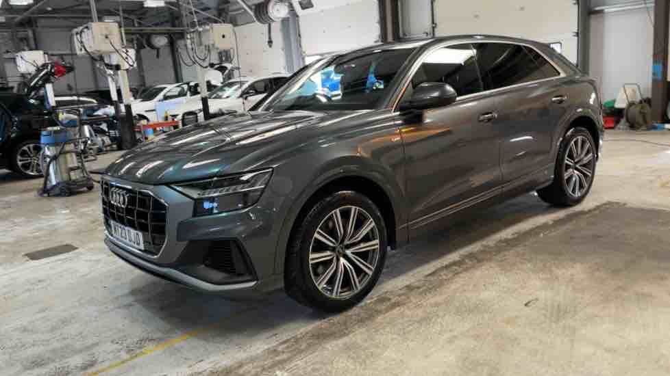 More views of Audi Q8