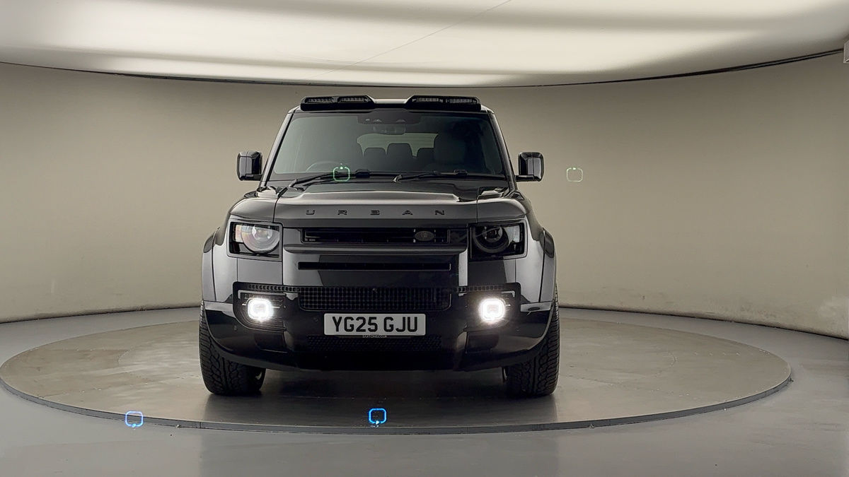 Land Rover Defender 110 Urban Image 3