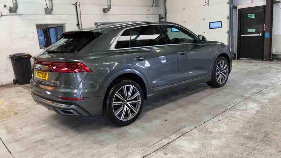 More views of Audi Q8