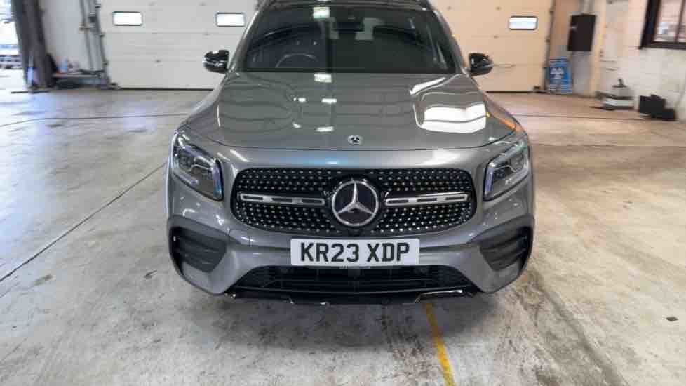 More views of Mercedes-Benz GLB