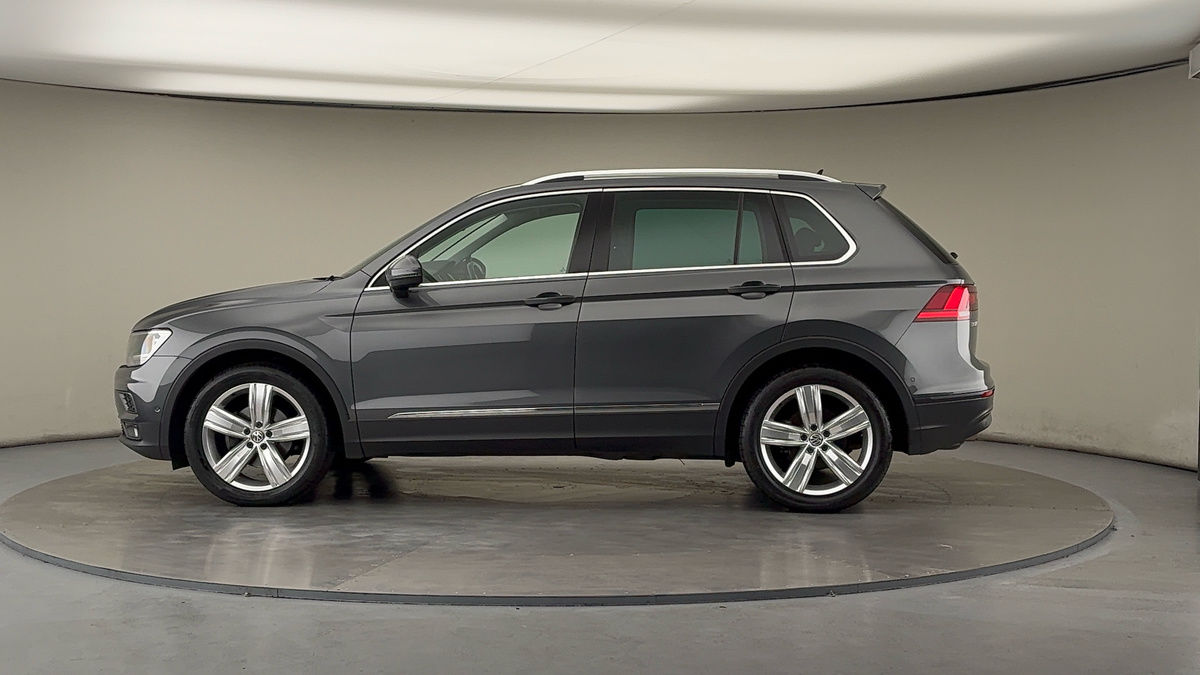 More views of Volkswagen Tiguan
