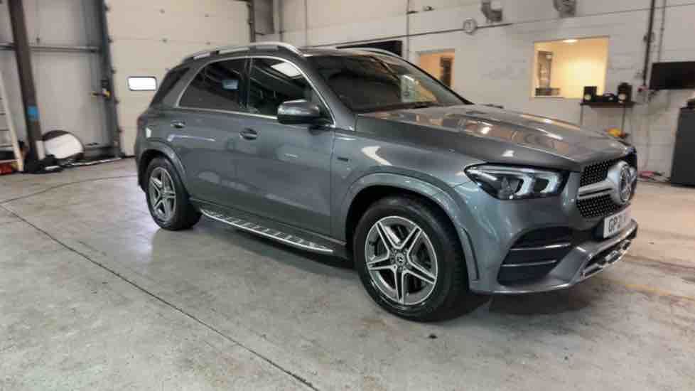 More views of Mercedes-Benz GLE