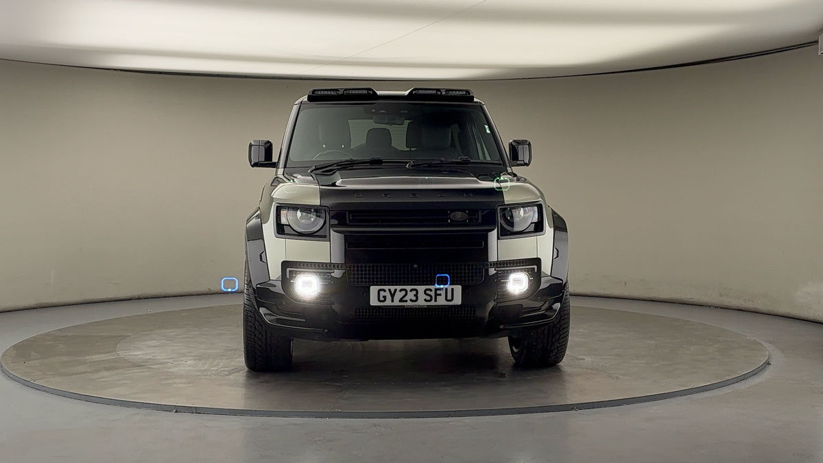More views of Land Rover Defender 90