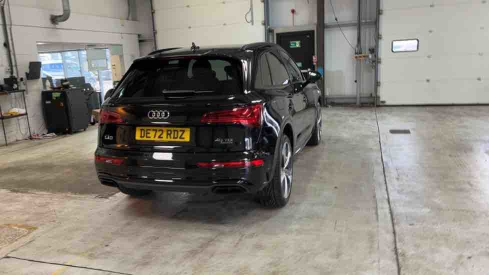 More views of Audi Q5