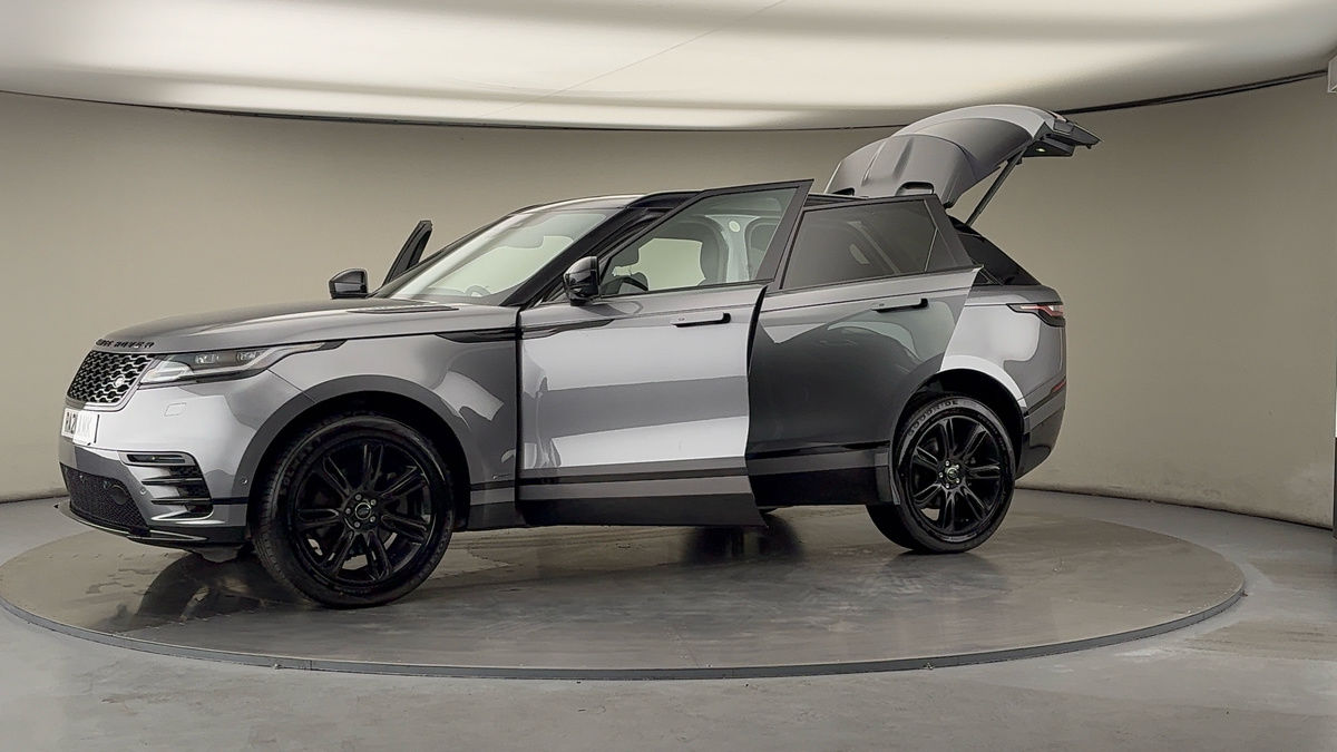 More views of Land Rover Range Rover Velar