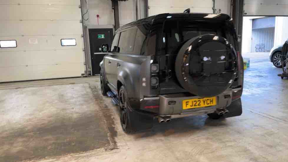 More views of Land Rover Defender 110