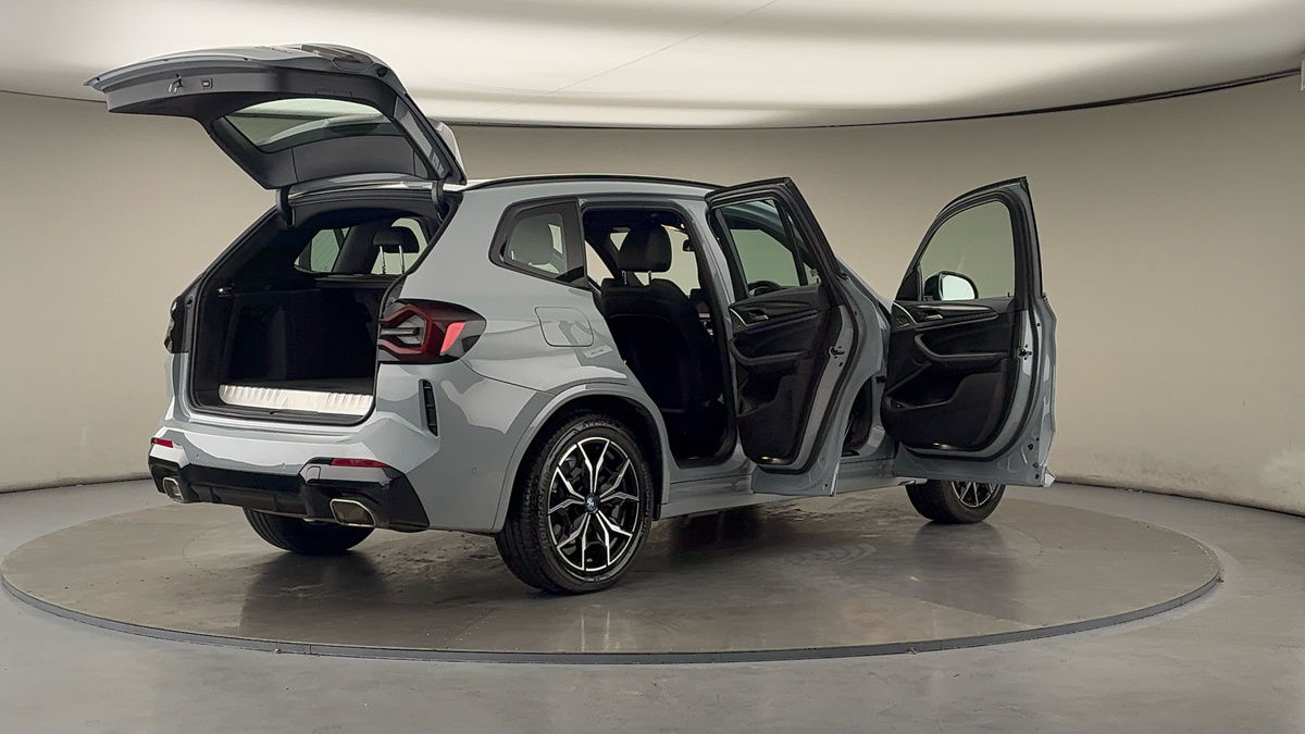 More views of BMW X3