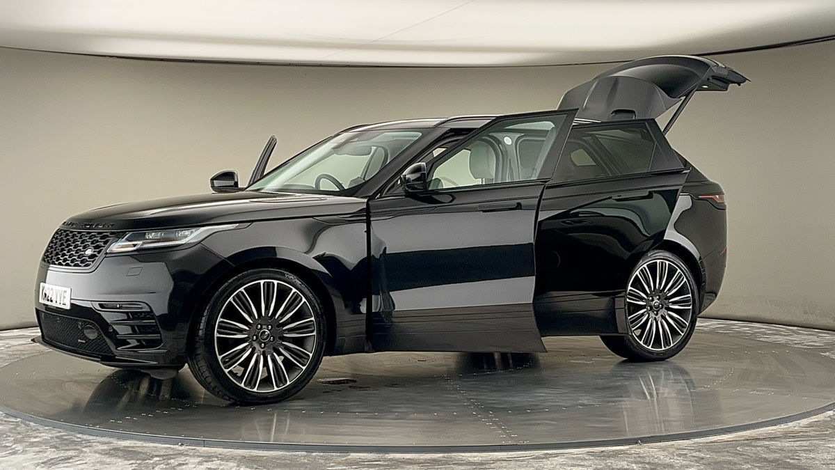 More views of Land Rover Range Rover Velar
