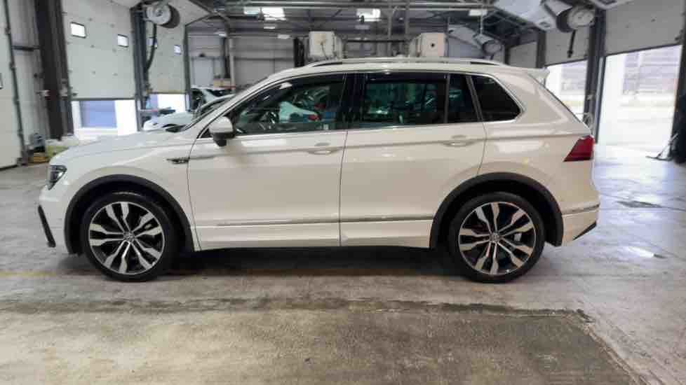 More views of Volkswagen Tiguan