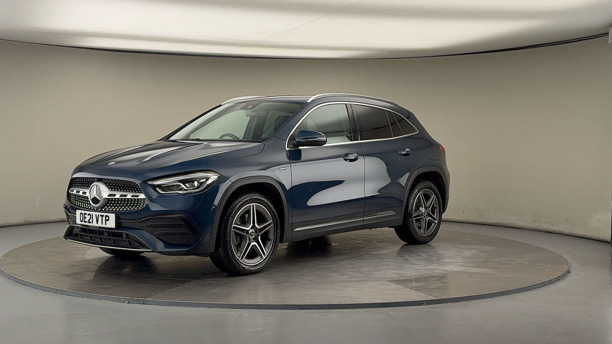 Mercedes-Benz GLA Image 20
