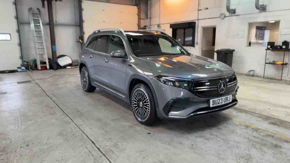 More views of Mercedes-Benz EQB