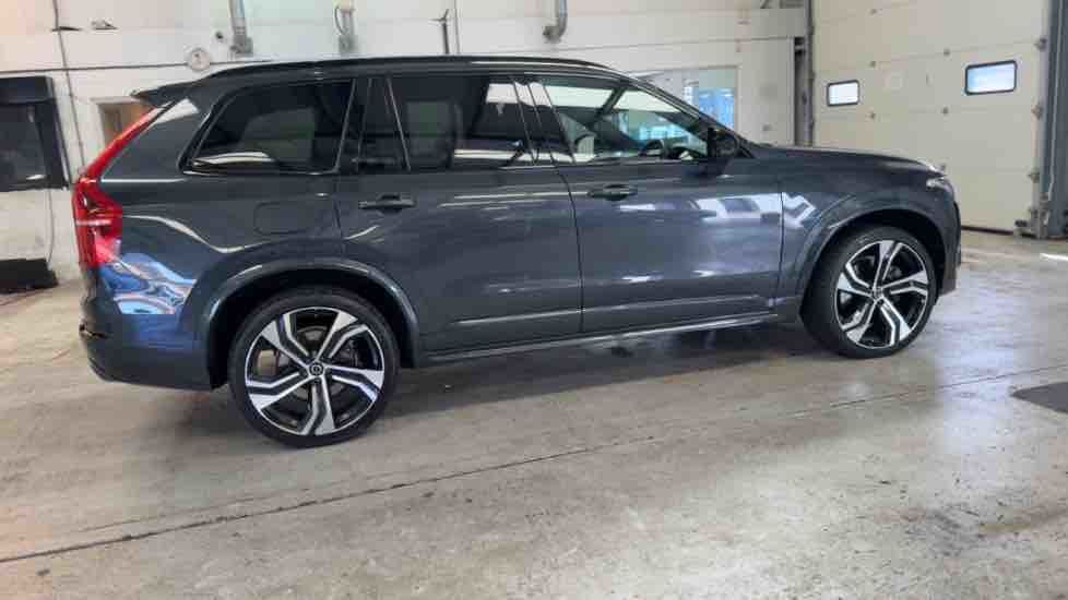 More views of Volvo XC90