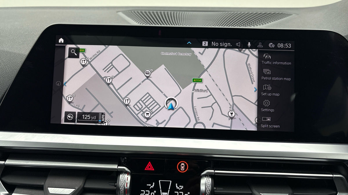 BMW 3 Series Image 17