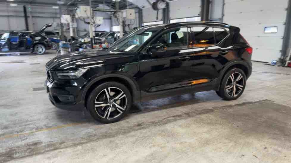 More views of Volvo XC40