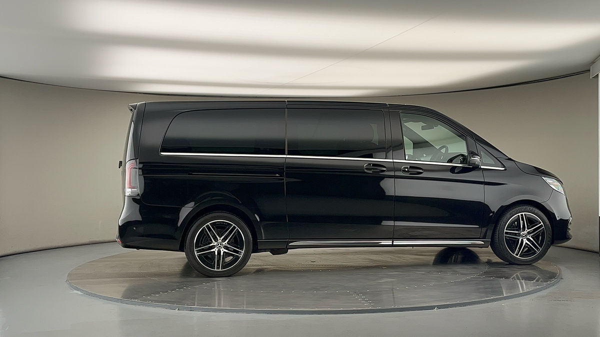 More views of Mercedes-Benz V Class
