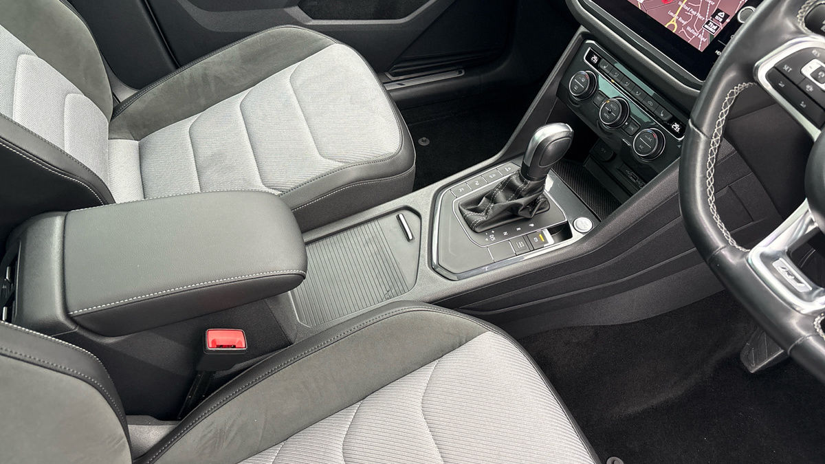 Volkswagen Tiguan Image 24