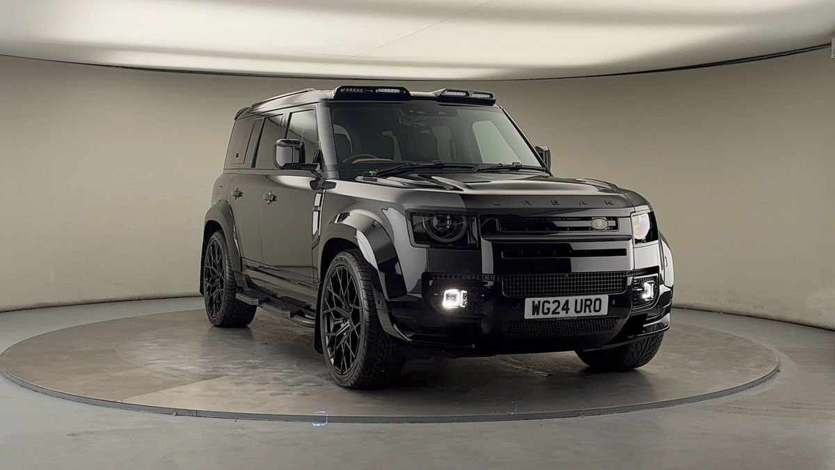More views of Land Rover Defender 110