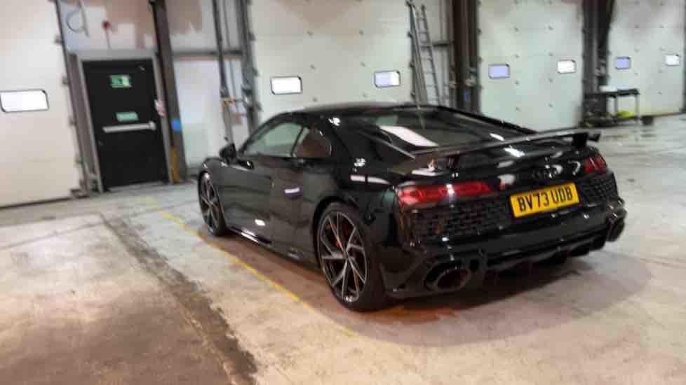 More views of Audi R8