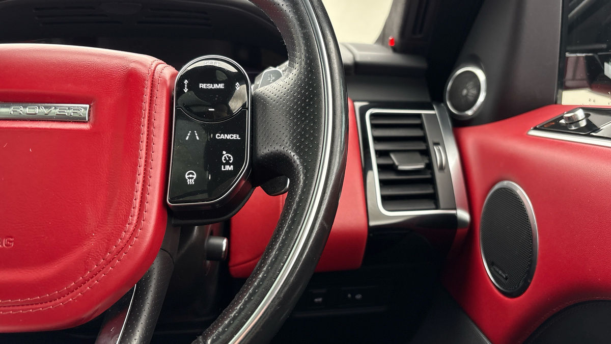 Land Rover Range Rover Sport Image 14