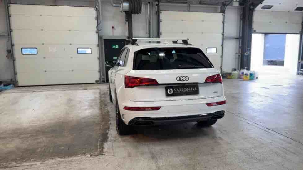 More views of Audi Q5
