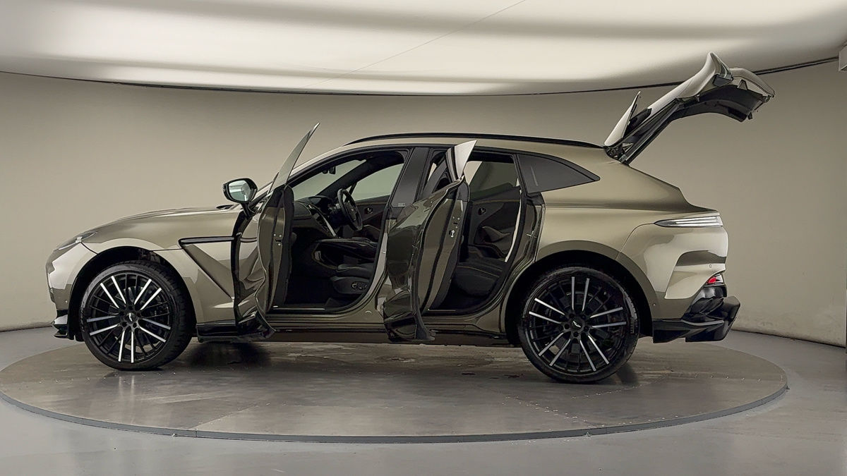 More views of Aston Martin DBX