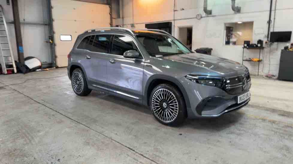 More views of Mercedes-Benz EQB