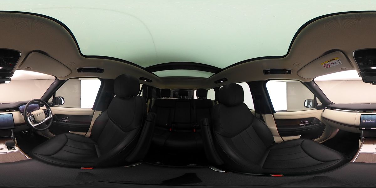 More views of Land Rover Range Rover