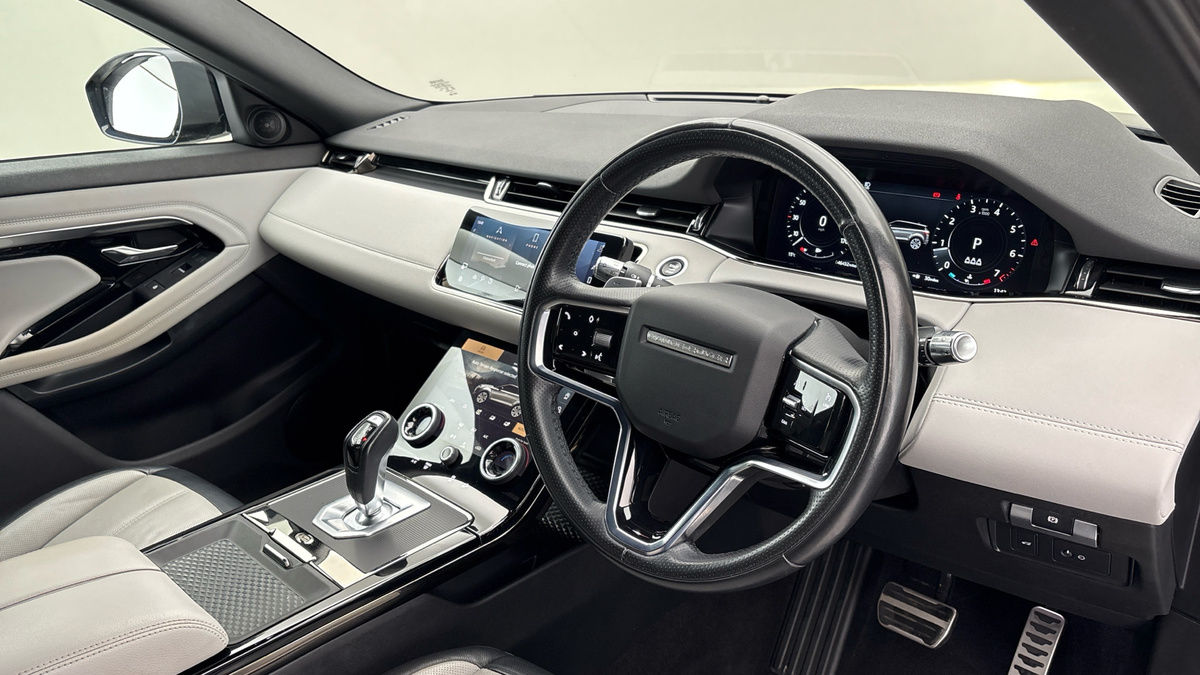 Land Rover Range Rover Evoque Image 18