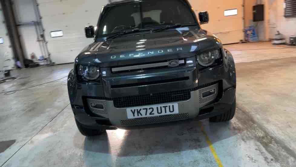 More views of Land Rover Defender 110