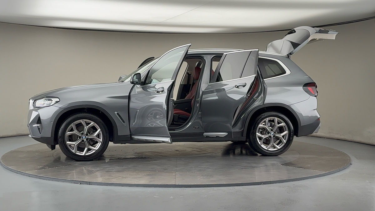 More views of BMW X3