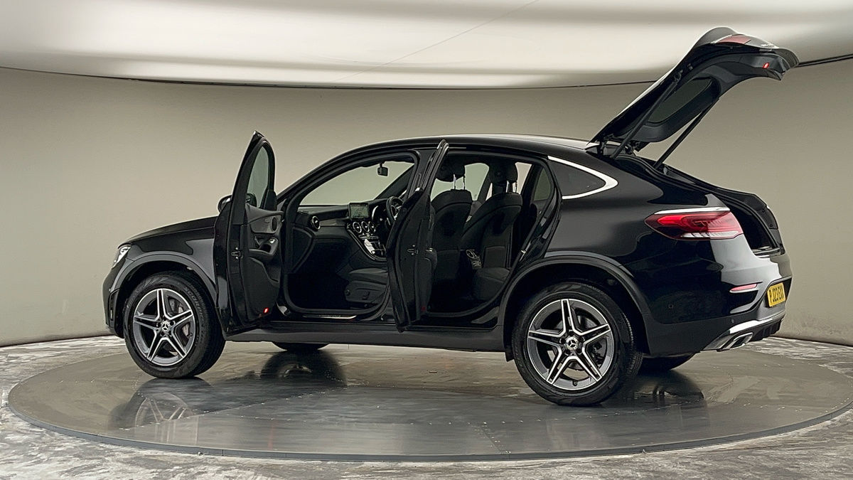 More views of Mercedes-Benz GLC