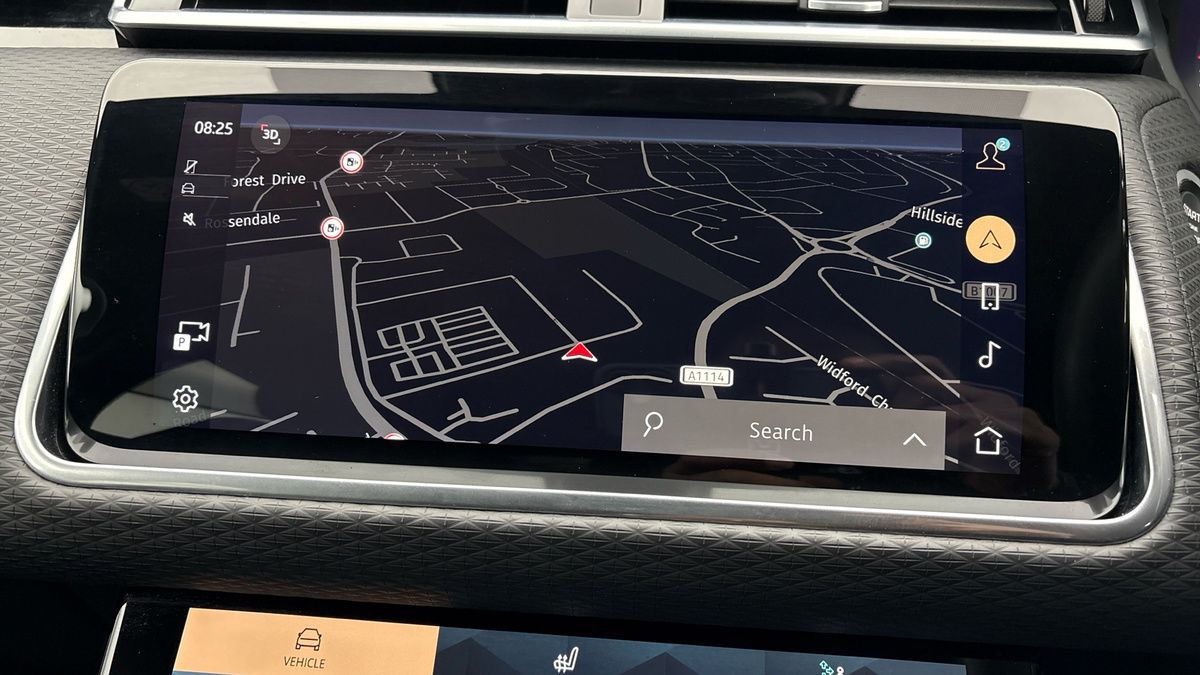 Land Rover Range Rover Velar Image 17