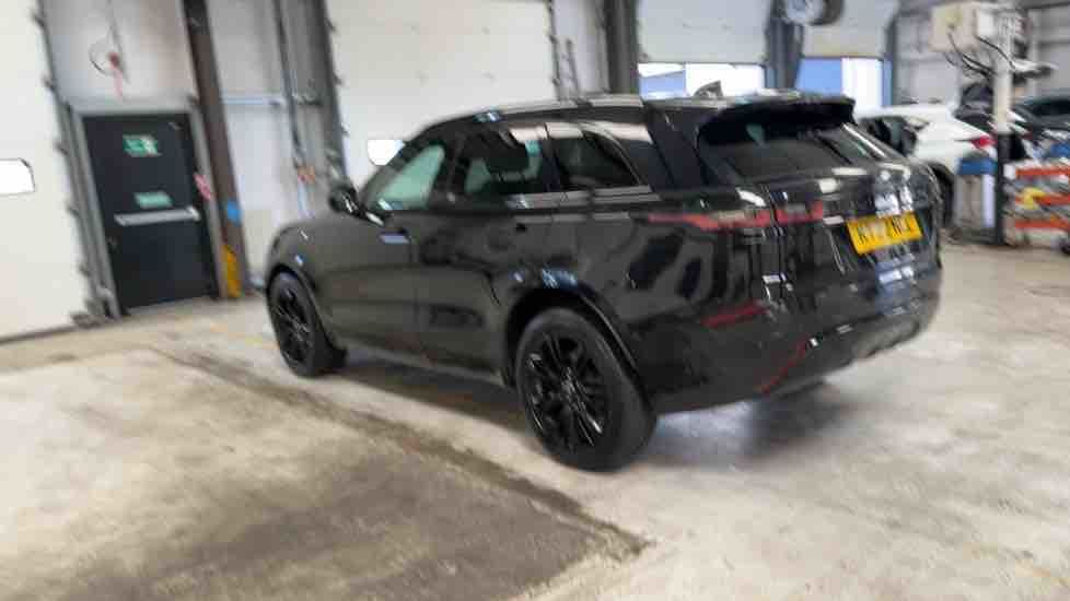 More views of Land Rover Range Rover Velar