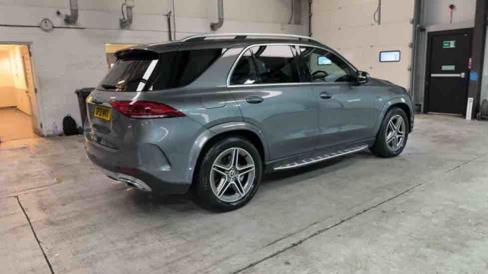 More views of Mercedes-Benz GLE