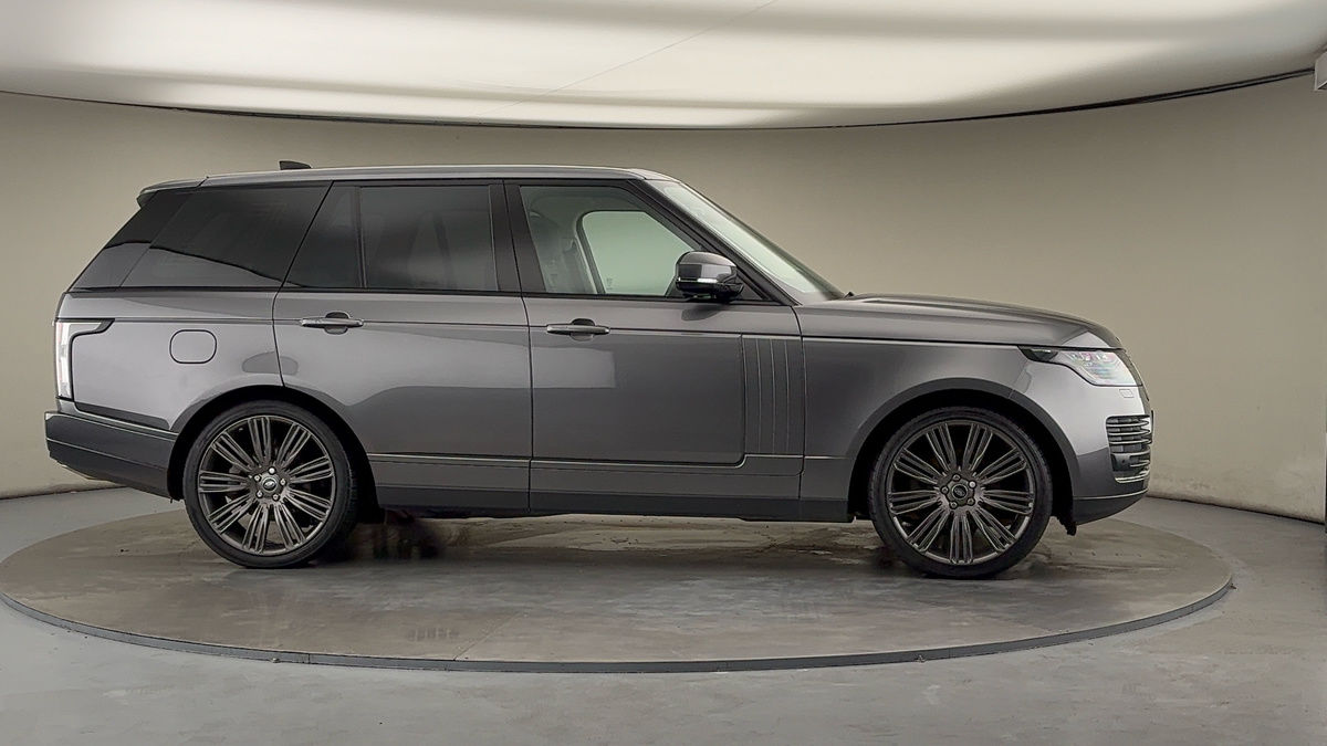 More views of Land Rover Range Rover