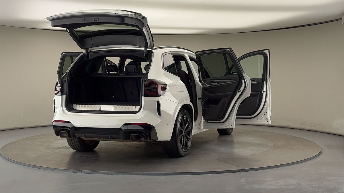 More views of BMW X3