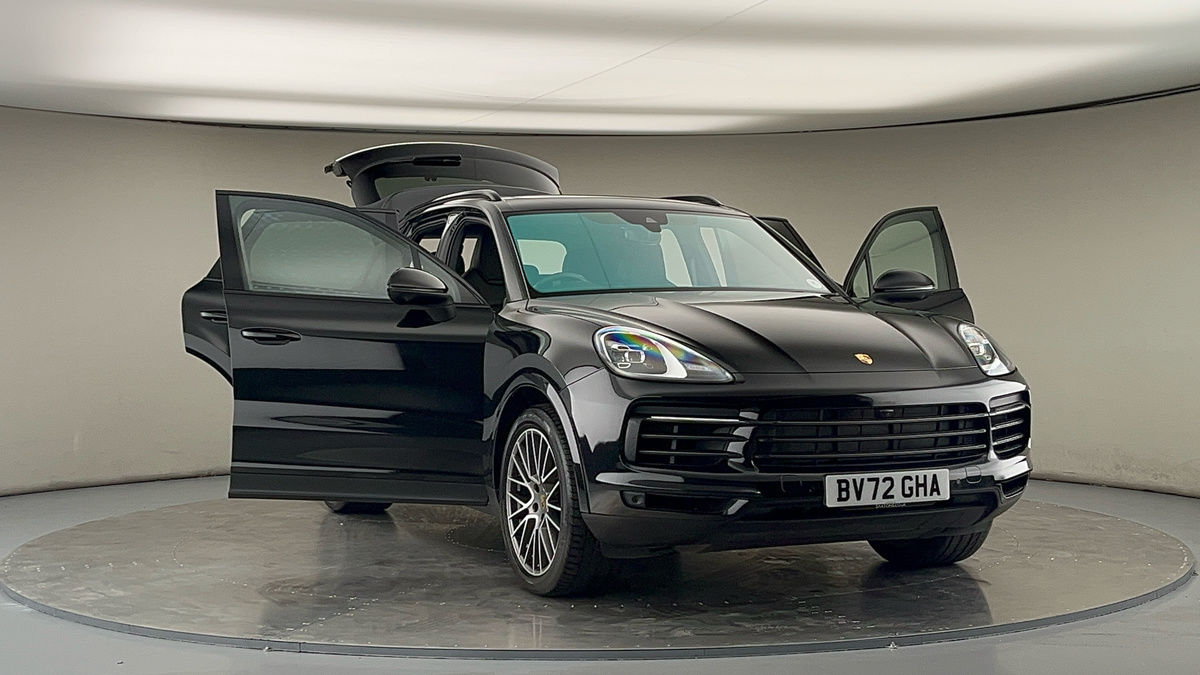 More views of Porsche Cayenne