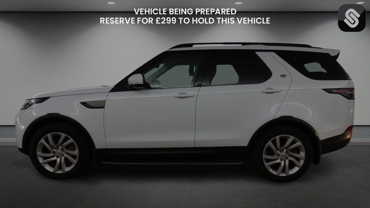 Land Rover Discovery Image 6