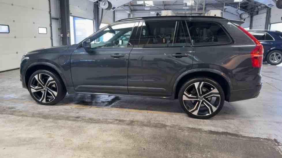 More views of Volvo XC90