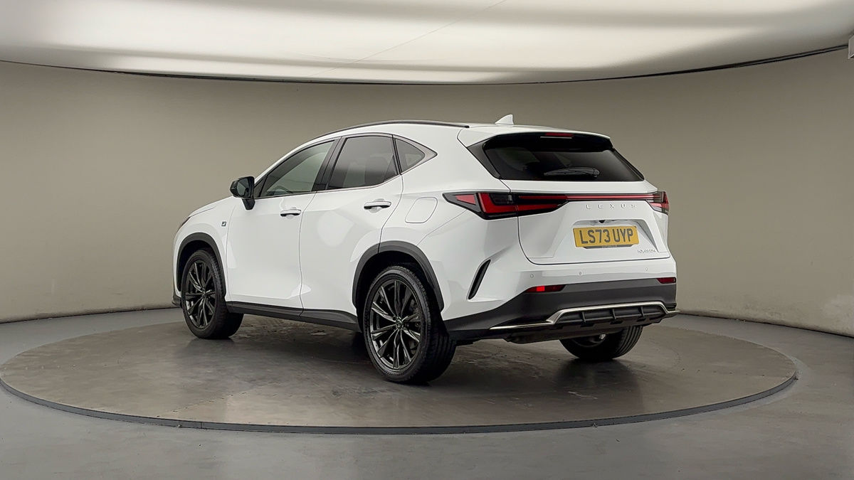 Lexus NX Image 2