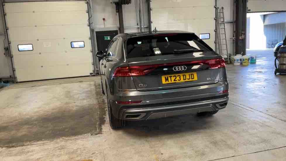 More views of Audi Q8